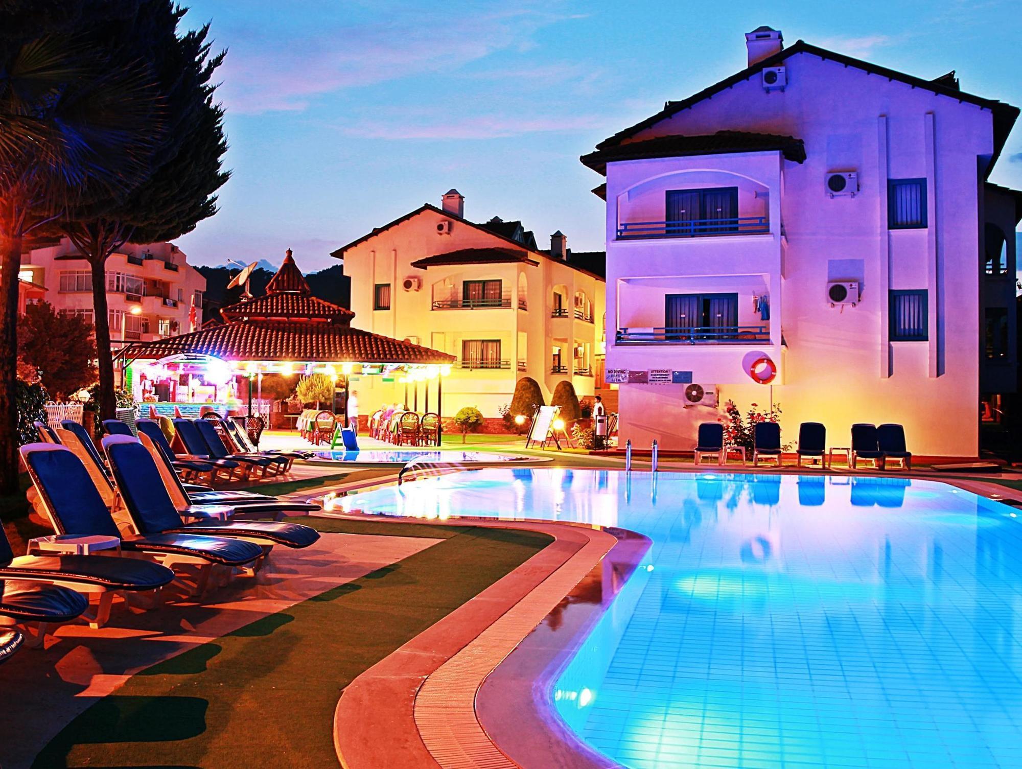 Appartement Club Likya Apart à Marmaris Extérieur photo